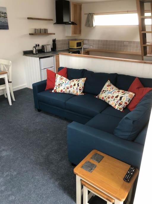 Cosy Rustic Annex In Quiet Cornwall Village Saint Wenn Luaran gambar